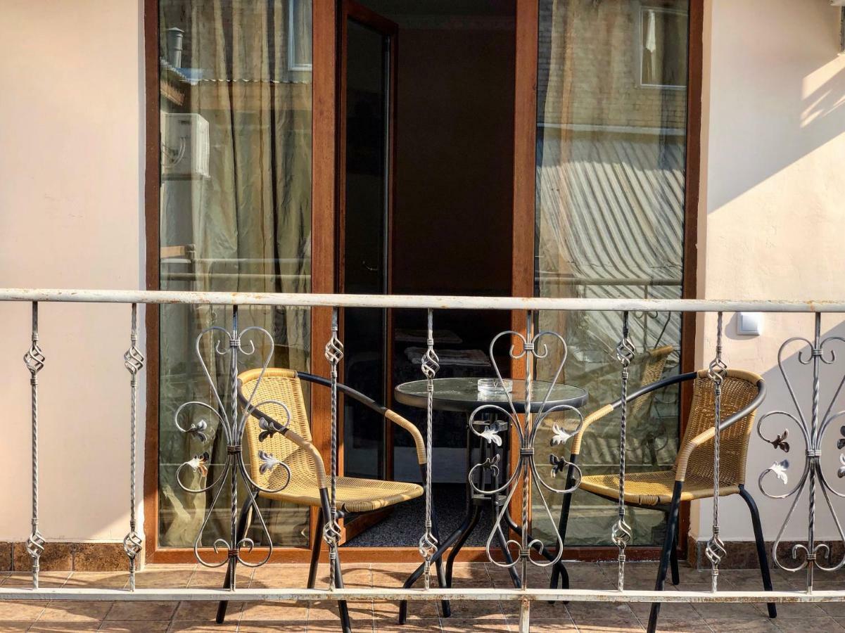 Hotel Leo Palace Tbilisi Exterior foto